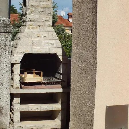 House Maris