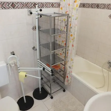 Lägenhet House Maris Bašanija