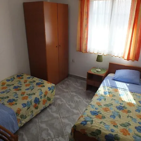 House Maris Bašanija